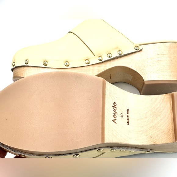 AEYDE NWT Sz 39 Bibi Clogs Cream Clogs with Gold Studs - Picture 11 of 13
